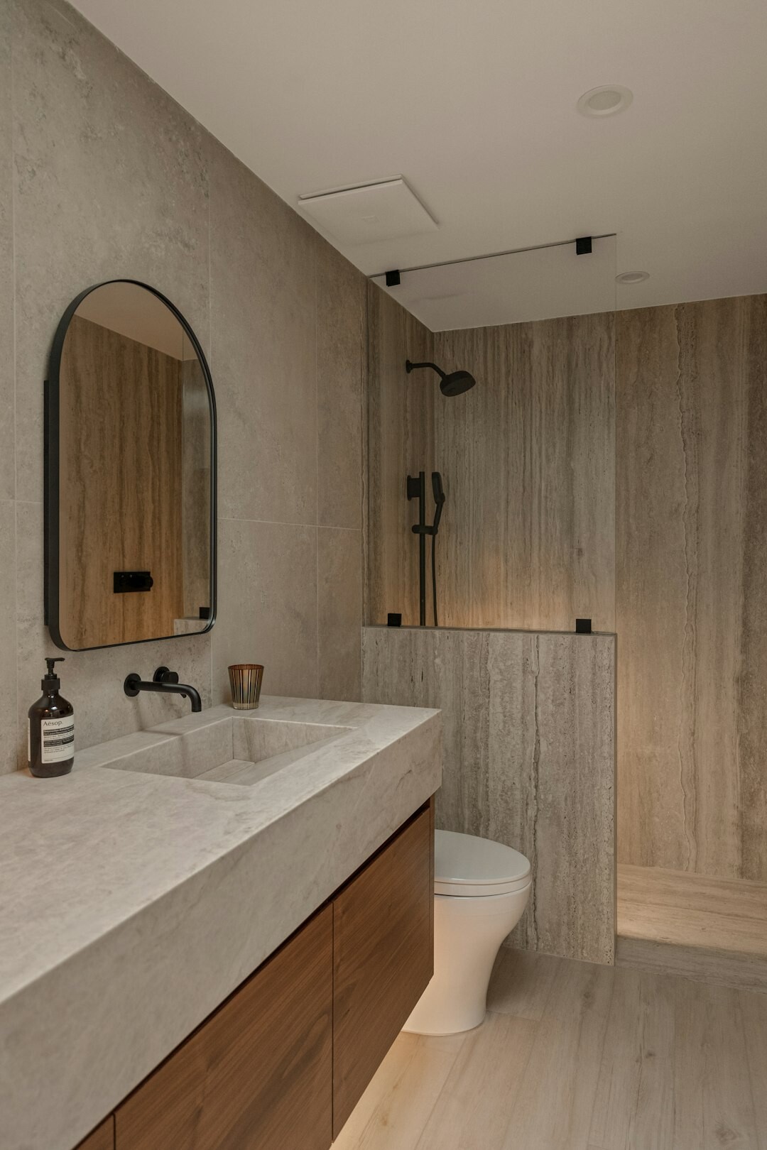 celebrity bathroom design